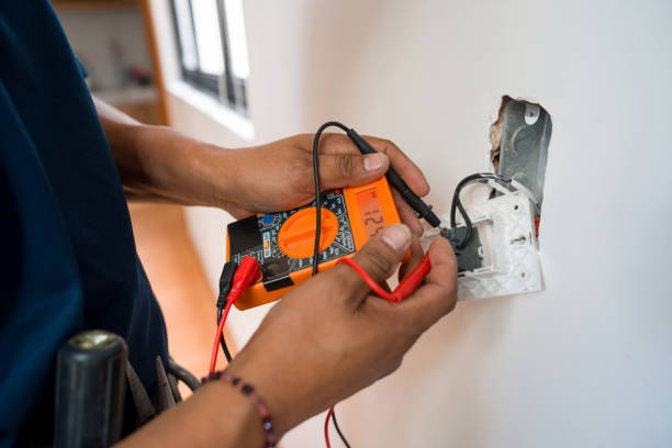 Best Affordable Emergency Electrician  in Maltby, WA