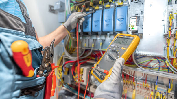 Best Affordable Electrician  in Maltby, WA